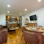 Апартаменты Sunny In The Center Of For 5guests Варна