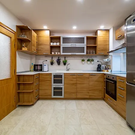 Sunny In The Center Of For 5guests * Варна