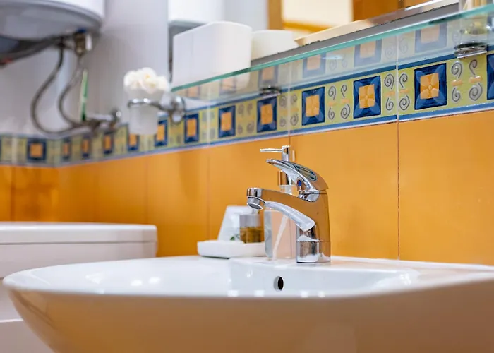 Sunny In The Center Of For 5guests *