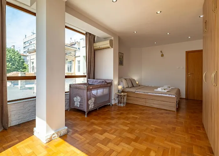 Sunny In The Center Of For 5guests