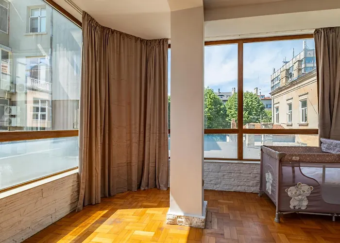 Apartment Sunny In The Center Of For 5guests